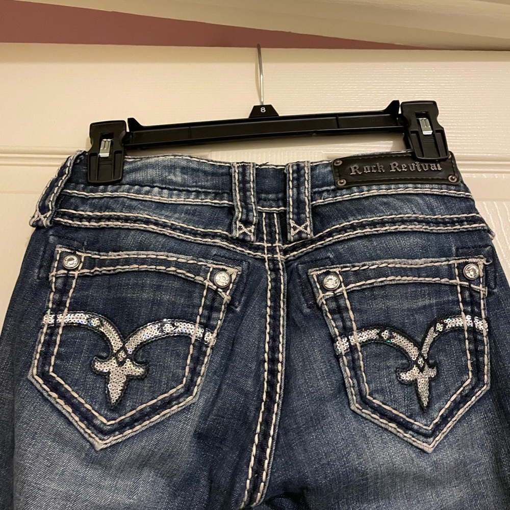 Rock Revival Buckle Jeans - Picture 2 of 8